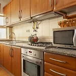 B56 - Baluarte Cul De Sac Flat In Apartment