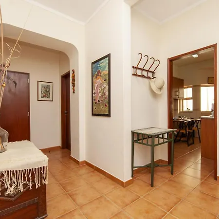 B56 - Baluarte Cul De Sac Flat In Lägenhet *